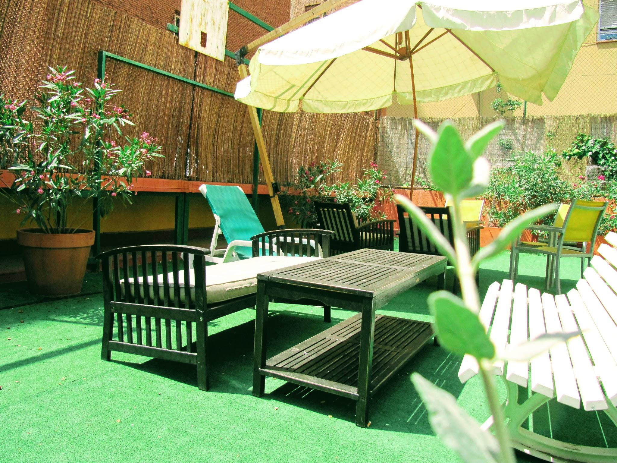 Onefam Les Corts Albergue Barcelona