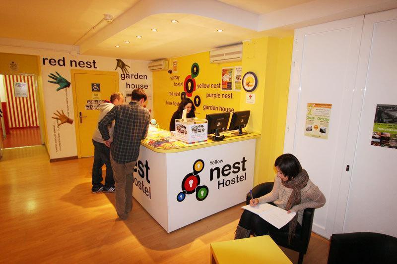 Onefam Les Corts Albergue